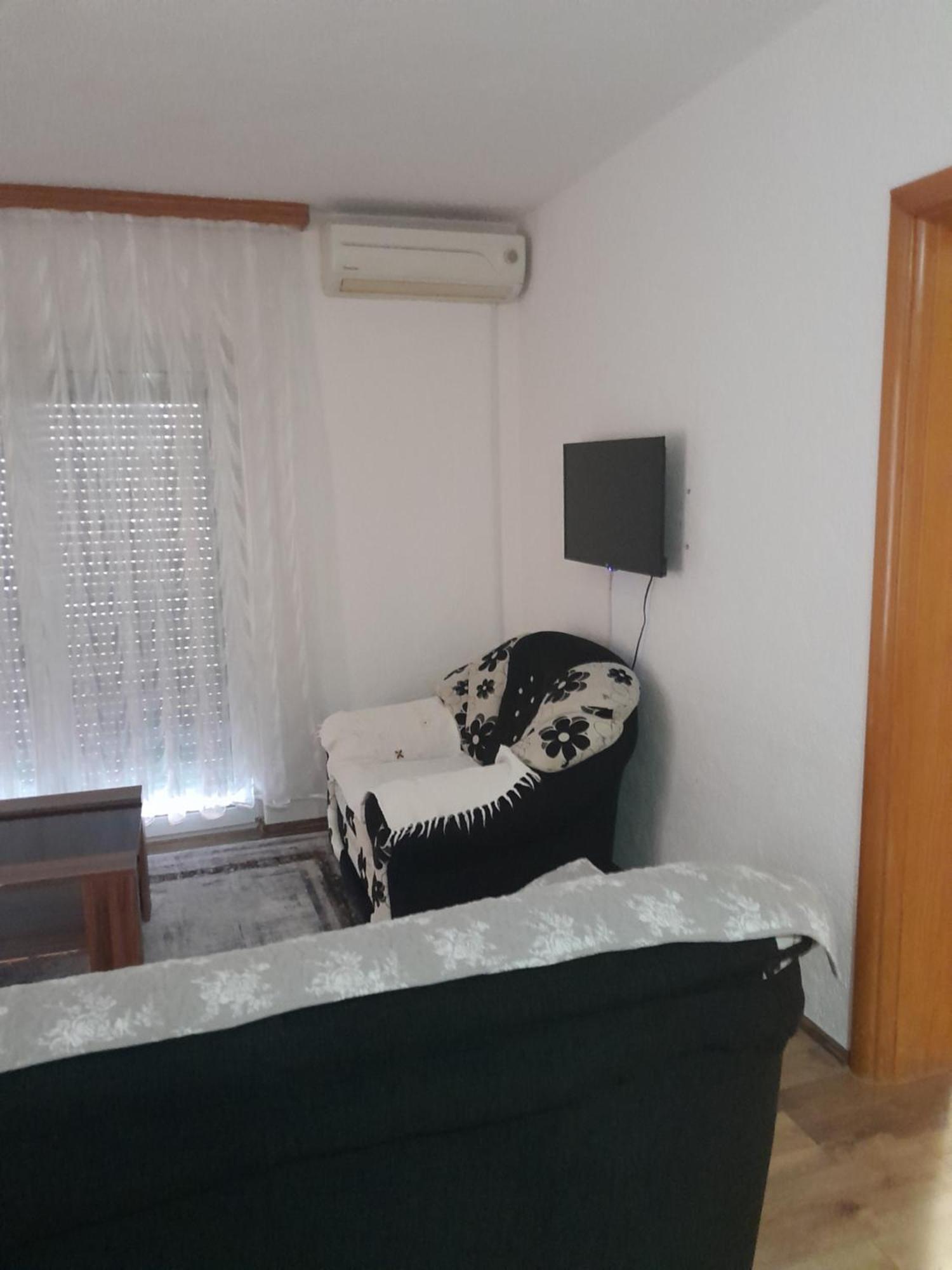 Biser-hatinac Apartment